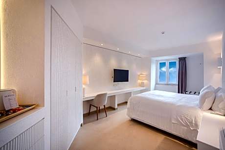 Deluxe Double Room with Sea View