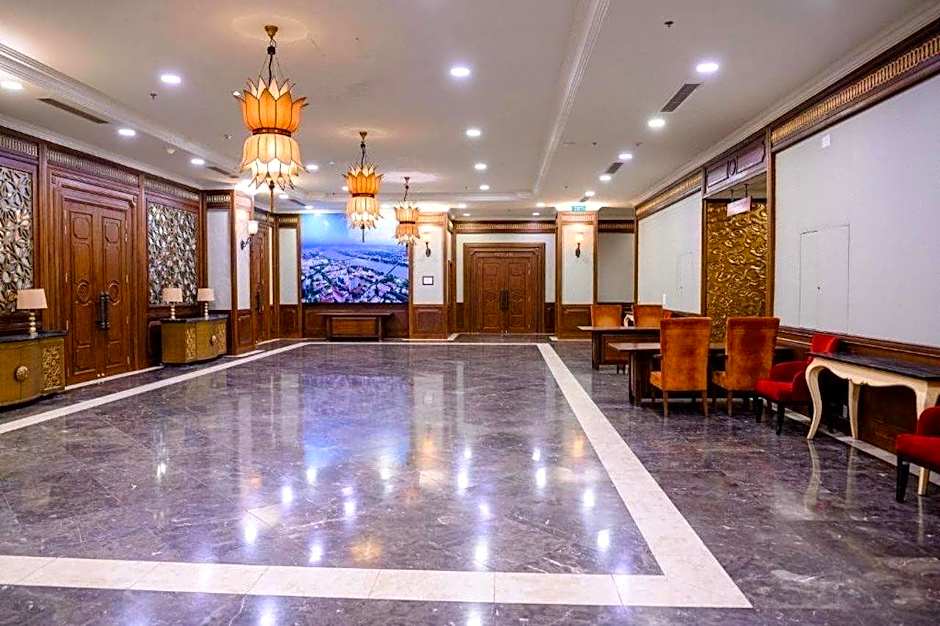 TTC Imperial Hotel