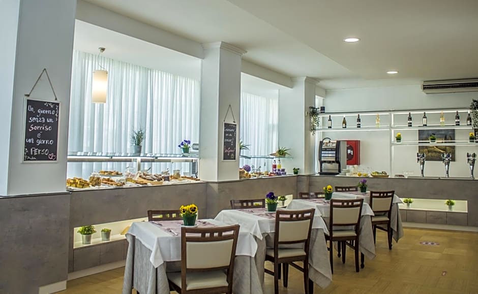 Hotel Sandra