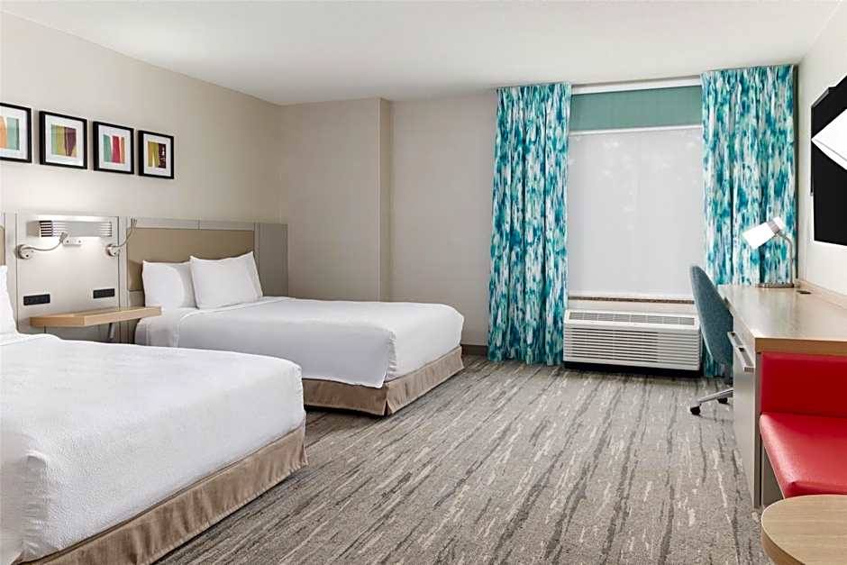 Foto 1 daripada 5 — 2 Queen Beds, Hearing/Mobility Accessible