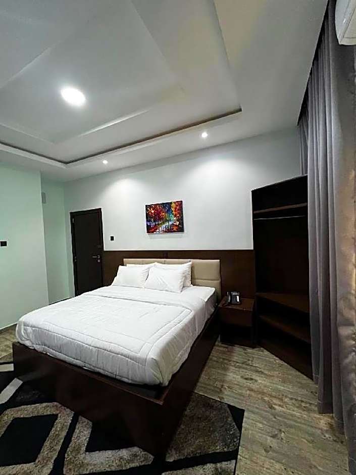 Fragrance Apartments and Suites