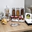 Les Palmiers Beach Boutique Hotel & Luxury Apartments