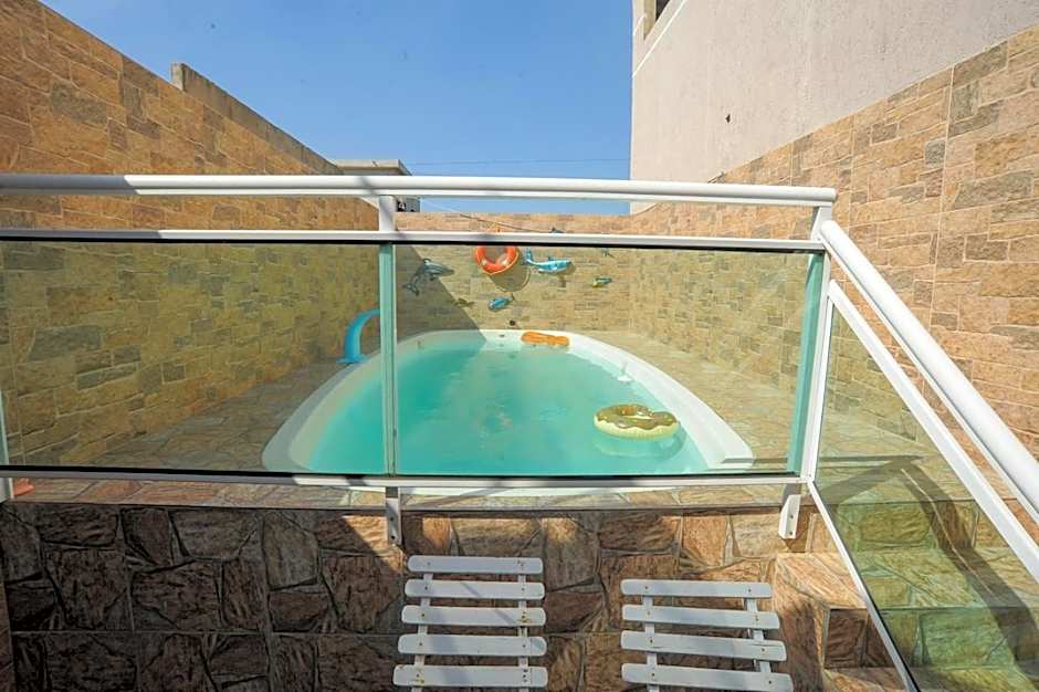 Casa beira-mar com piscina em Saquarema RJ