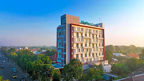 Metland Hotel Cirebon By Horison
