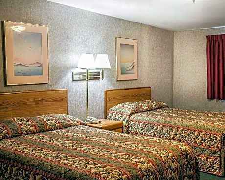 Double with 2 Double Beds - Smoking