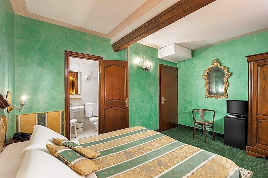 Hotel Marconi