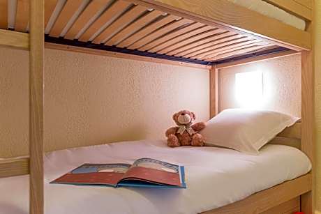 Studio with Sleeping Alcove and Terrace or Balcony (4 People)