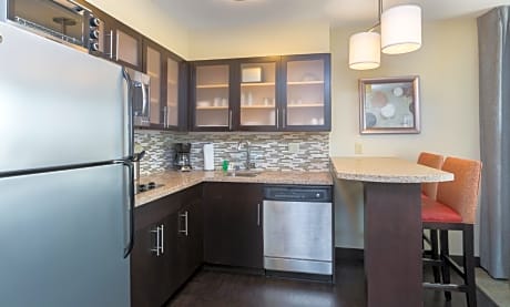 One-Bedroom Suite