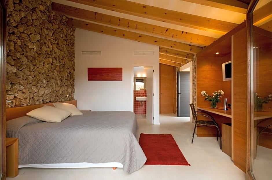 Hotel Rural Sant Joan de Binissaida