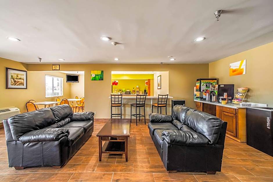 Quality Inn Carbondale University area