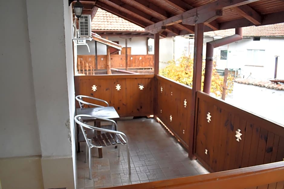 Хотел-механа Павлова къща