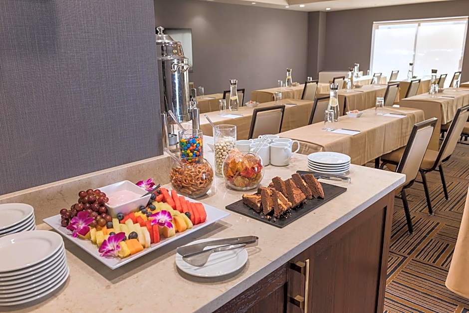 Crowne Plaza Providence Warwick Airport By IHG