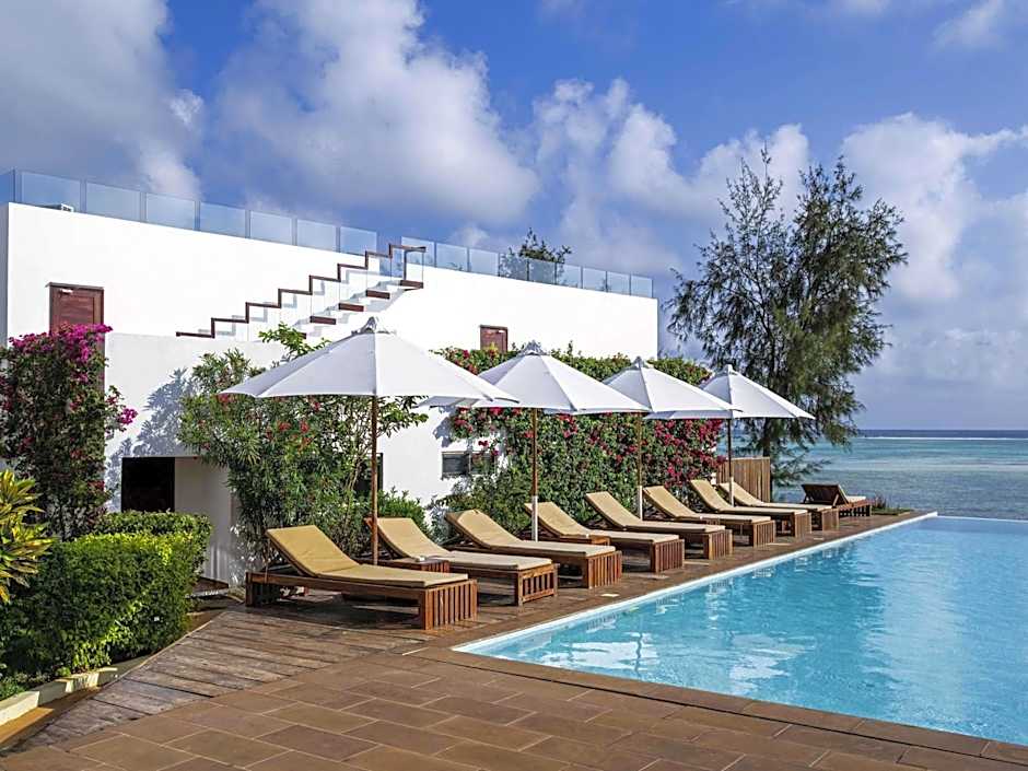 Nungwi Dreams by Mantis