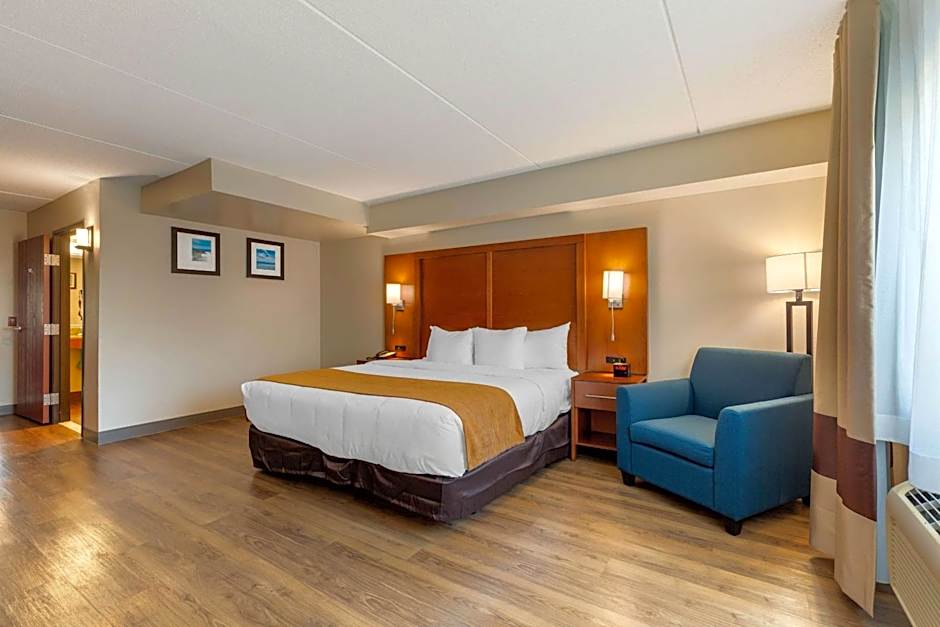 Comfort Inn & Suites