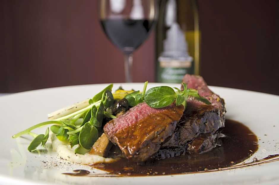 Marcus Whitman Hotel And Conference Center