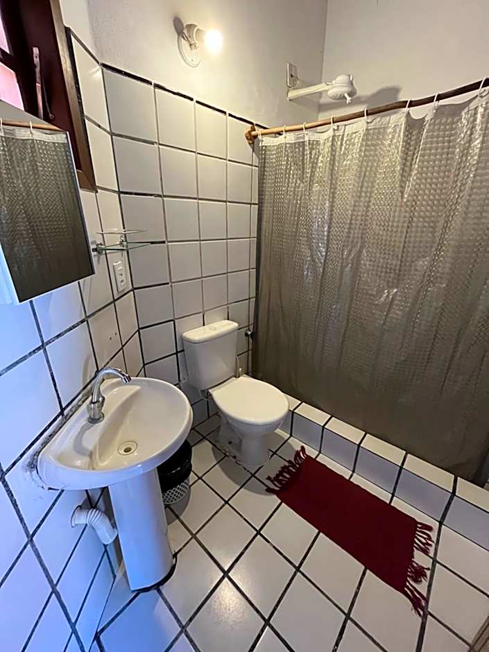 Novos Baianos Hostel e Pousada