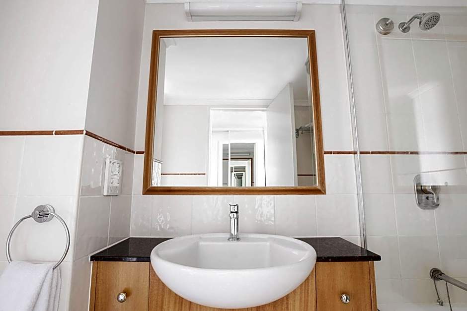 Mantra on Queen Brisbane