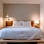 MainStay Suites