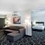 La Quinta Inn & Suites by Wyndham Rosemont/O Hare