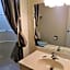 RED CARPET INN LOUISVILLE NORTH -Jeffersonville In