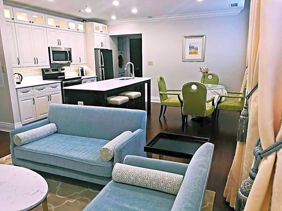 Sydney Boutique Inn & Suites