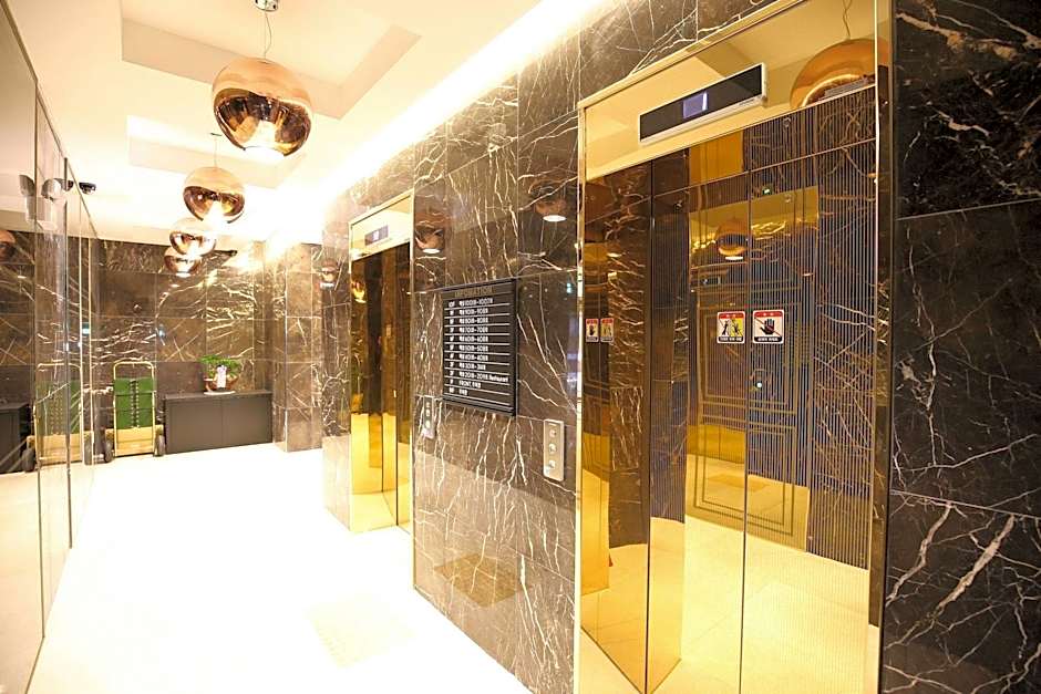 Hwaseong (Hyangnam) elga tourist hotel