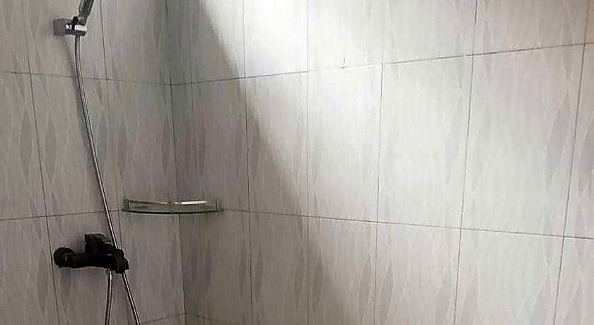 RedDoorz @ Jalan Pendidikan Mataram