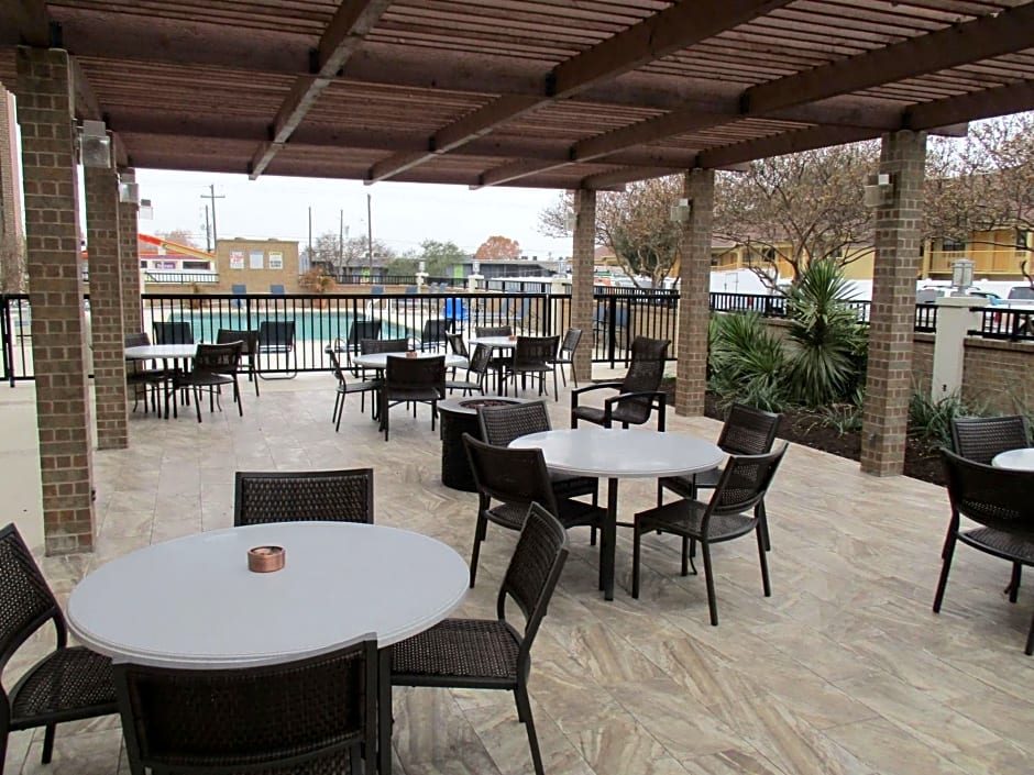 Best Western Plus Austin Central