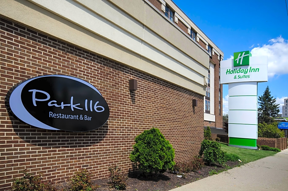 Quality Inn & Suites Downtown Mansfield