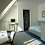 Avenue Hotel