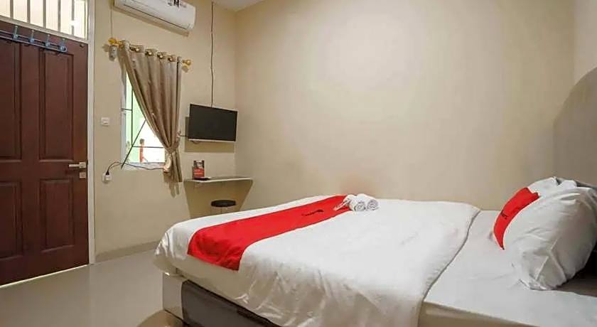 RedDoorz near UBL Lampung 2