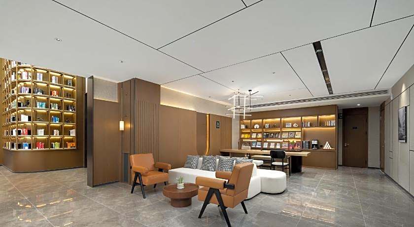 Atour Hotel Qidong Phoenix Hui Renmin West Road