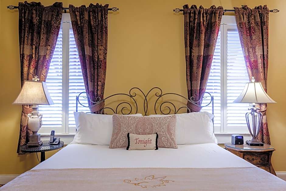 The Inn At Leola Village