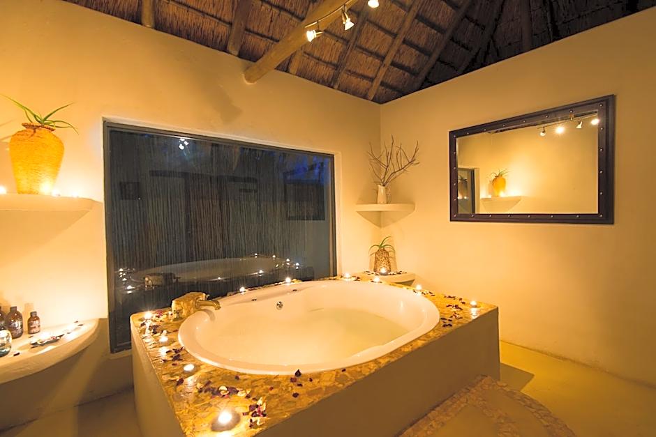 Tau Game Lodge