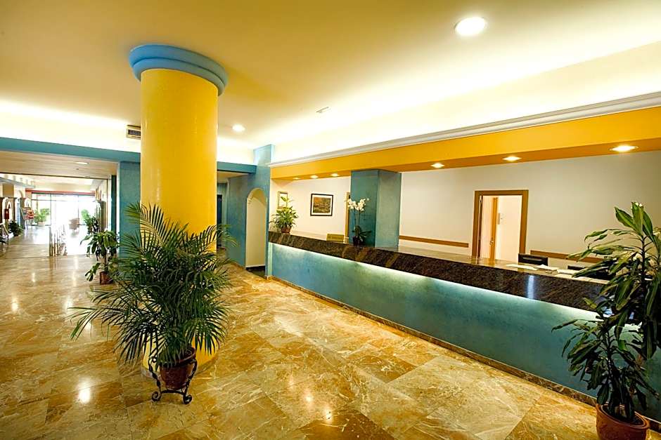 Hotel Monarque Torreblanca