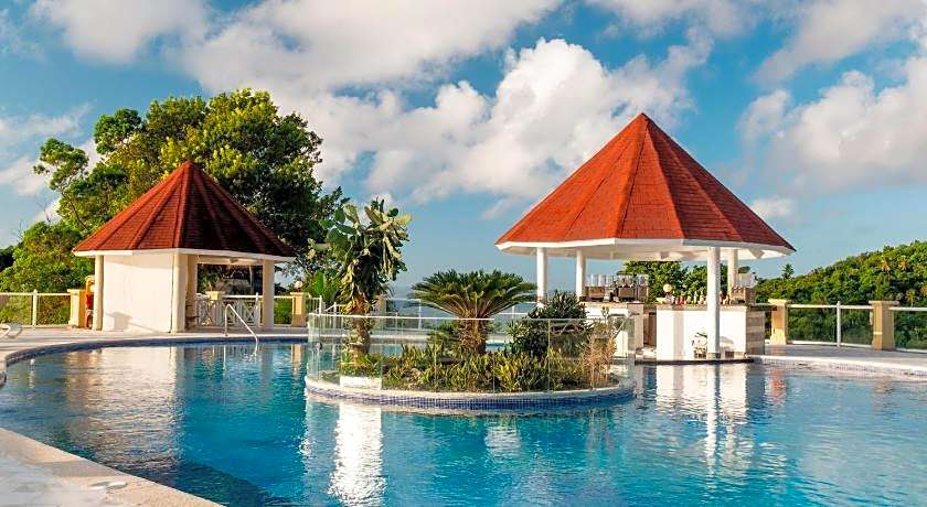 Bahia Principe Grand Cayacoa