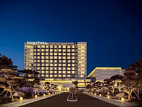 DoubleTree by Hilton Yanji