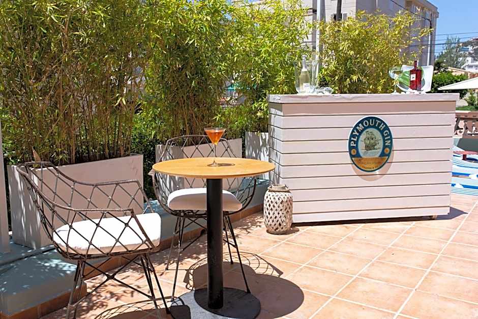 4U Miranda - Adults Only