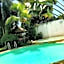 Hotel Camila 2