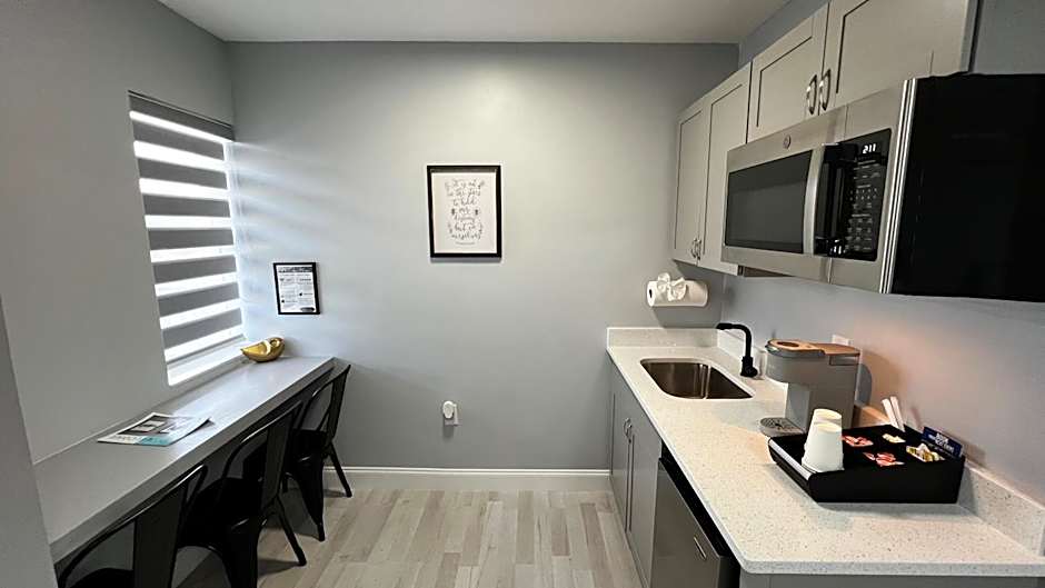 Oceano Suites Daytona Beach