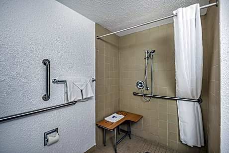 1 Double Bed Accessible NS