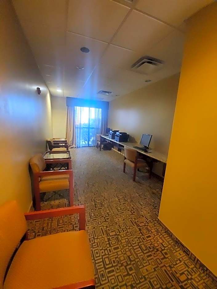 Legacy Inn & Suites