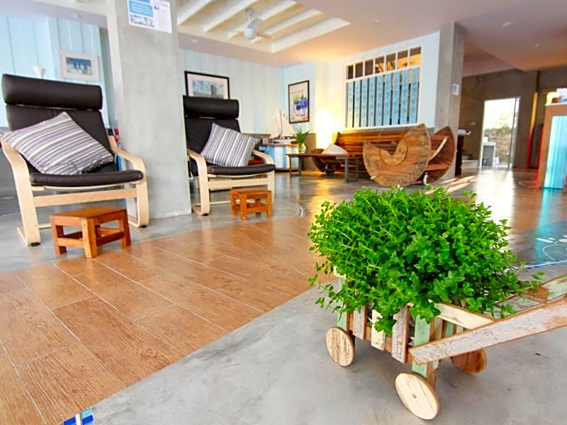 Just Fine Krabi Hotel