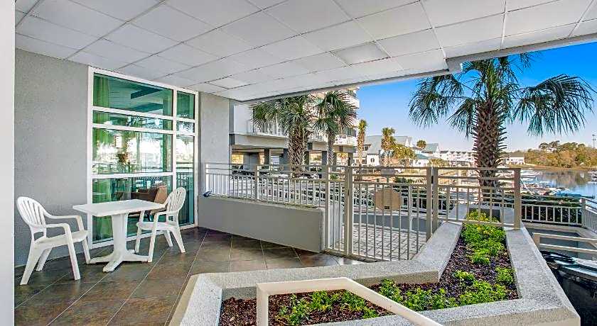 Harbourgate Marina Club