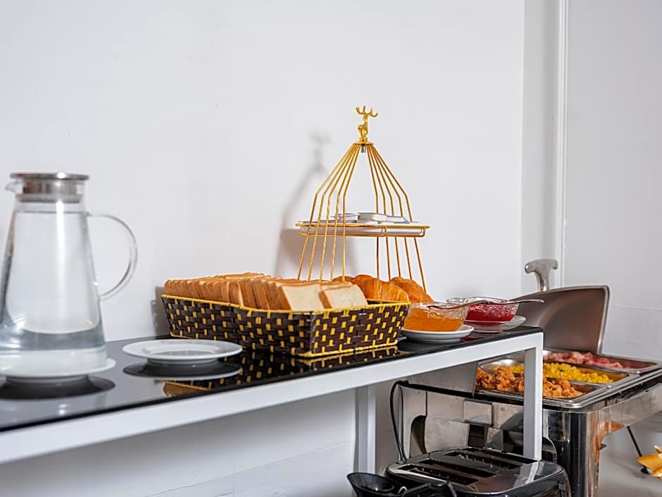 Hanoi Chic Boutique Hotel