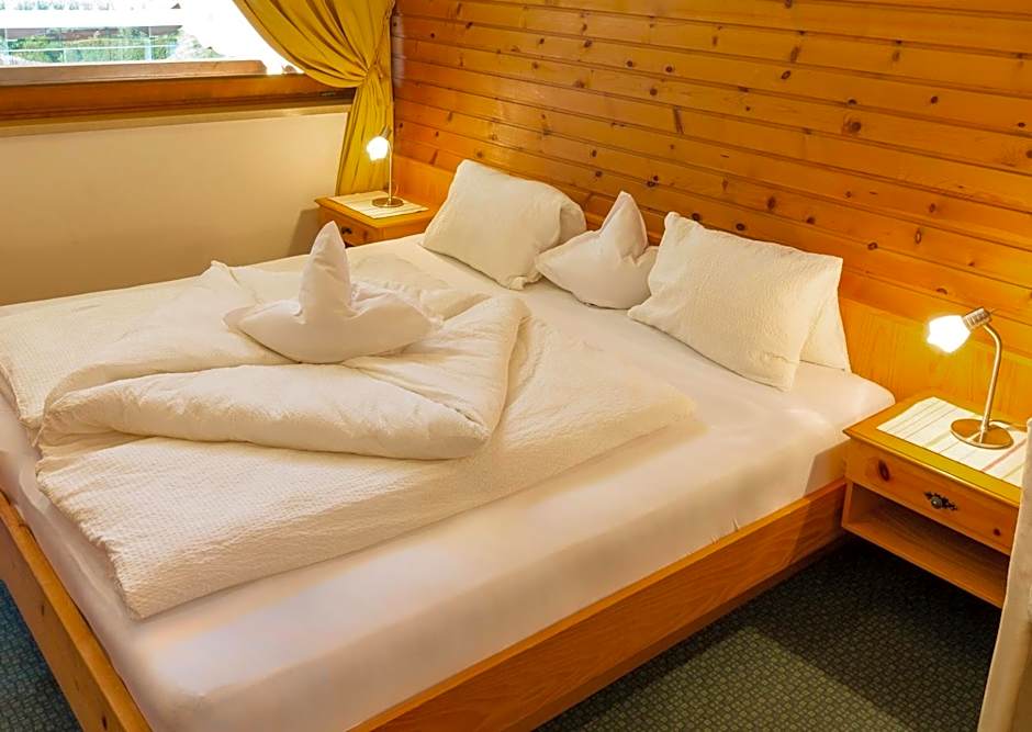 Garni - Hotel Rinner Julia