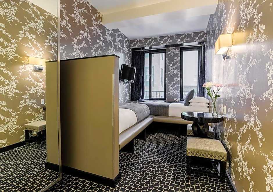 45 Times Square Hotel