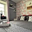 Modern Rooms with SELF Check-In The Castle, Coldstream