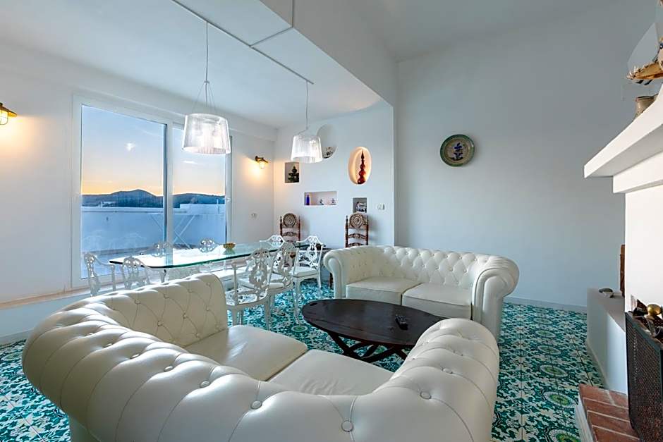 Hotel Torre Dei Borboni