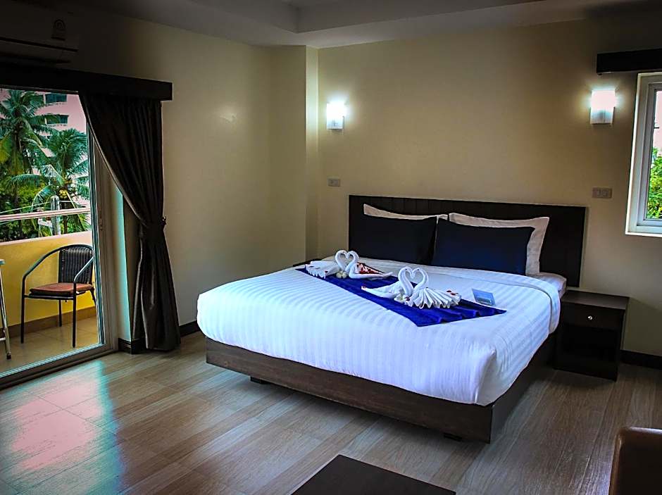 Sky Villa Hua Hin Guesthouse - Adults-Only